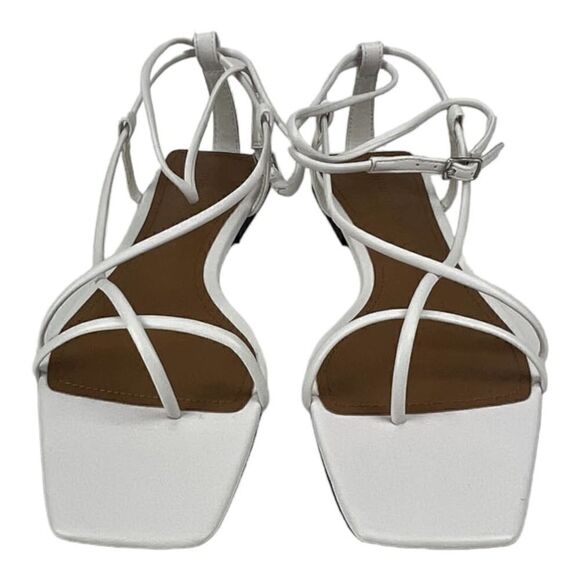 New Who What Wear Women US 7 Shoes White Straps Flat Gladiator Sandals  - Picture 2 of 10